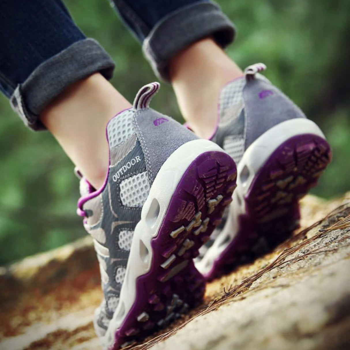 Trekking Sneaker Hellgrau